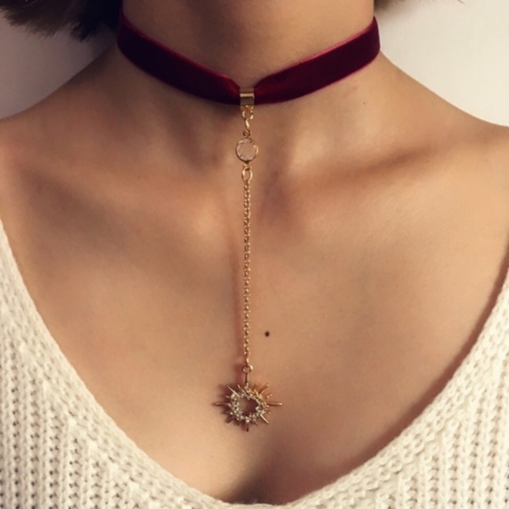 🌟 Lovely velvet lariat starburst sun choker ☀️ - Picture 4 of 8